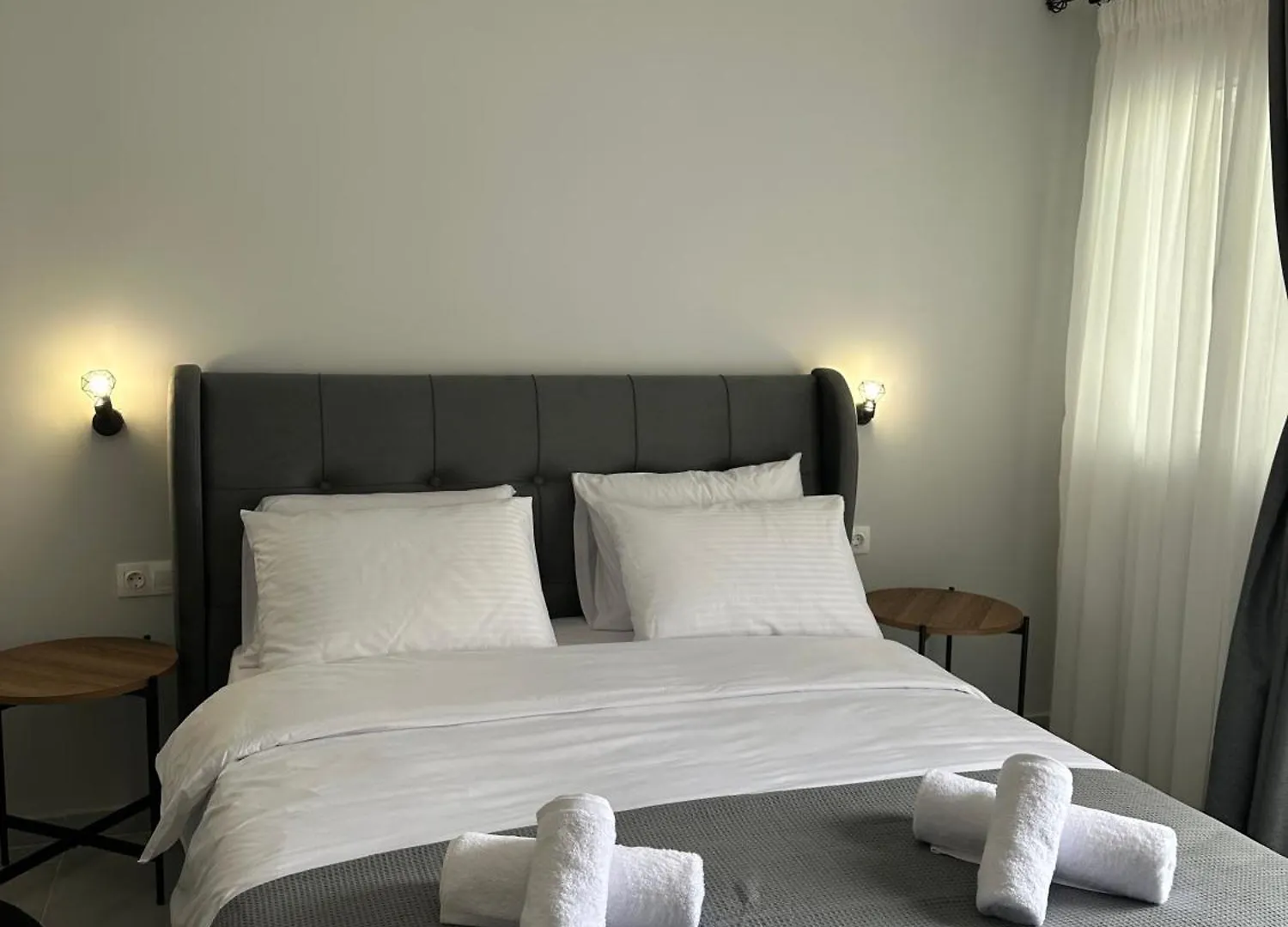 ניאה מודאניה Anastasia Luxury Apartments  ניאה מודאניה